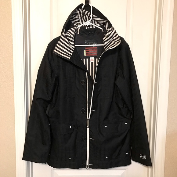 The White Collection ski/winter Jacket, size Small - Picture 1 of 16